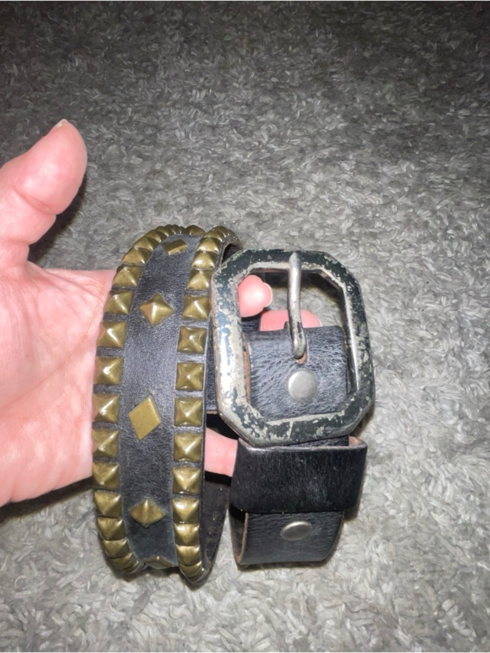 True Religion Black Leather Pyramid Studded Belt Brass Buckle Size 38 Vintage